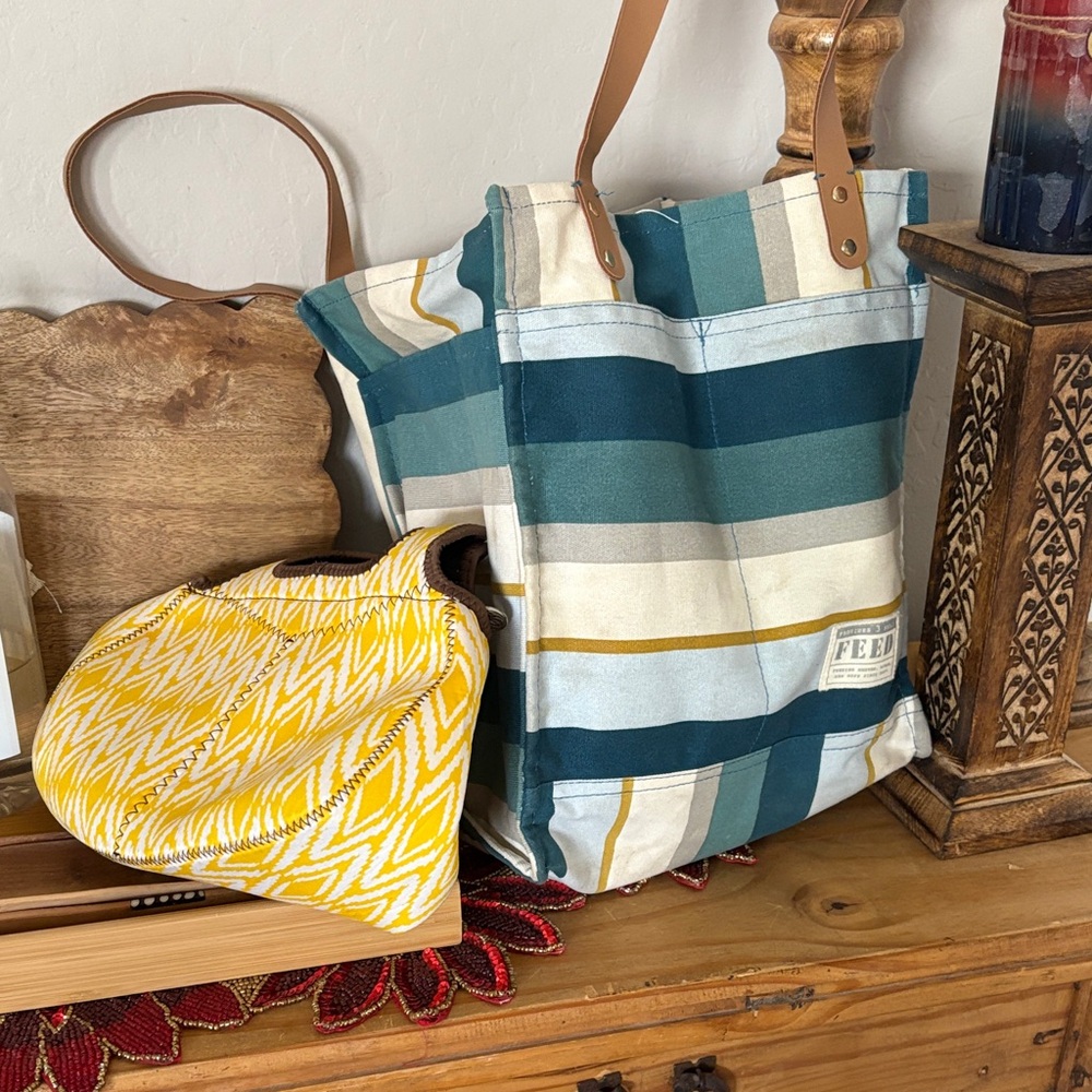2 Striped Tote Bag with Yellow Pouch